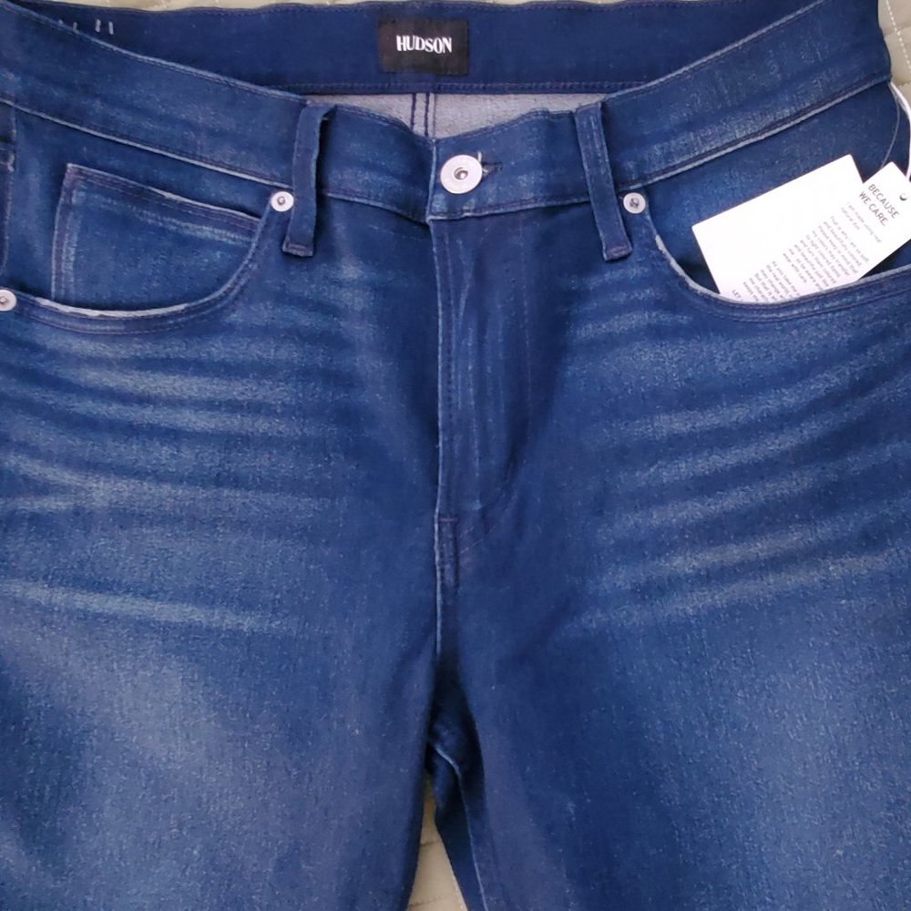 Jeans - Picture 9 of 10
